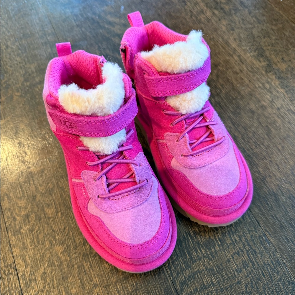 UGG Plush Toddler Girl Boots/Sneakers SZ 11